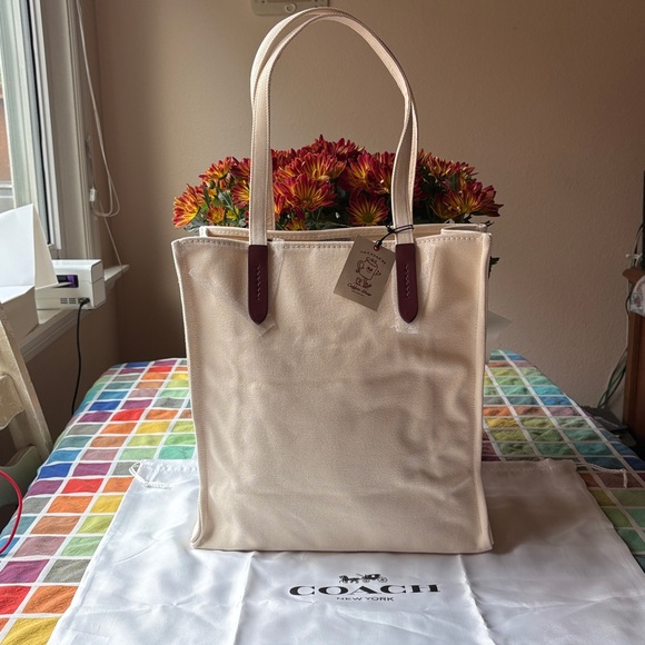 ☕️🍩☕️ THE COACH COFFEE SHOP TOTE ☕️🍩☕️ NWT ☕️🍩☕️ - Picture 9 of 16